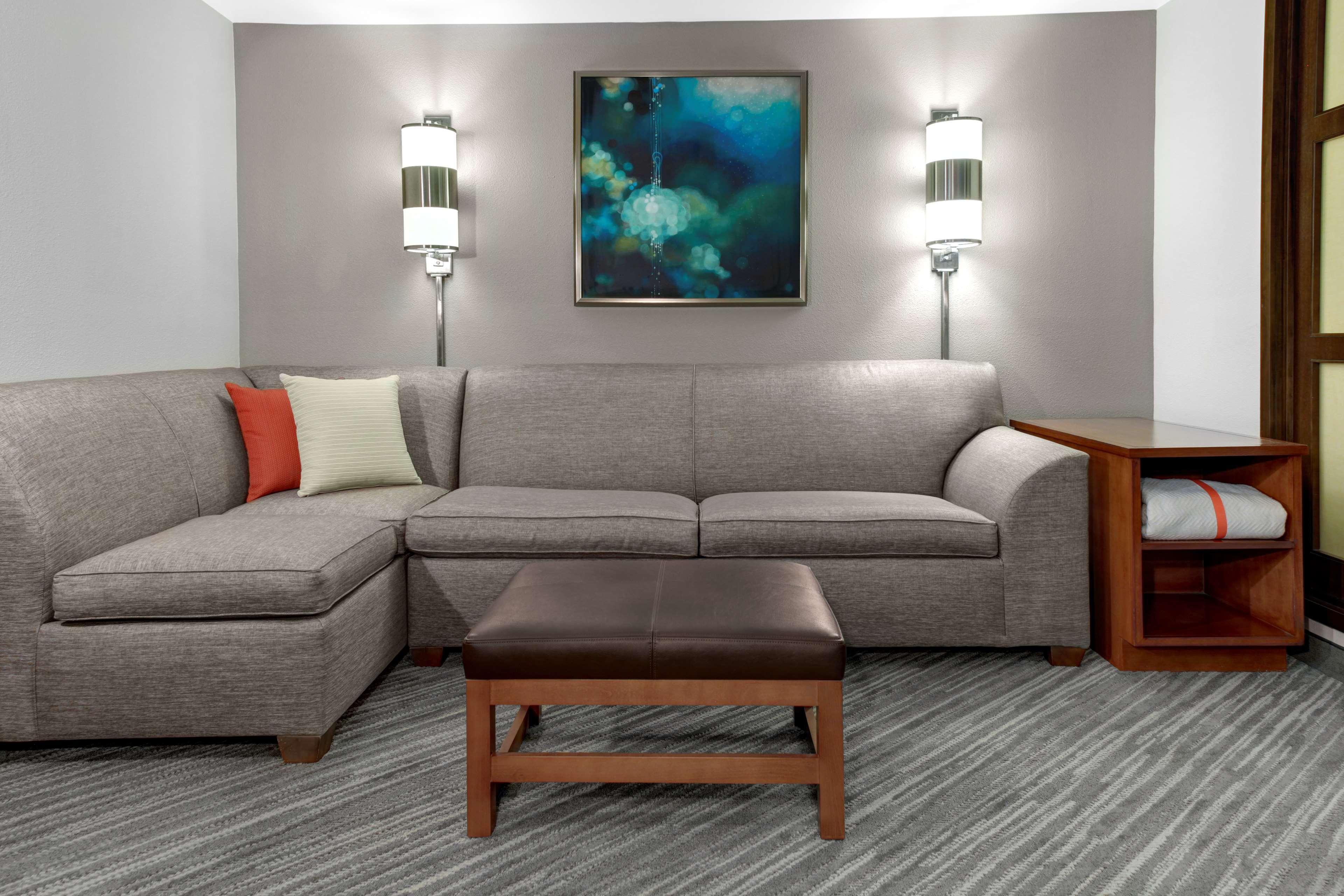 Hyatt Place Boise/Towne Square Екстериор снимка