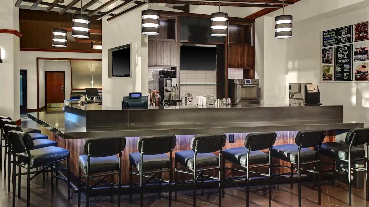 Hyatt Place Boise/Towne Square Екстериор снимка
