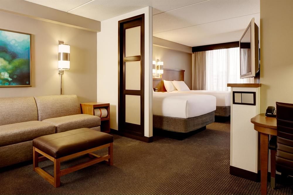 Hyatt Place Boise/Towne Square Екстериор снимка